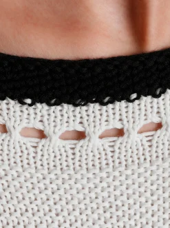 3/4 Arm-Pullover mit platziertem Lochmuster