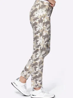 Cargohose im Camouflage-Dessin