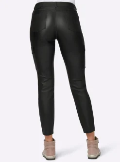 Cargohose mit Push-up-Effekt