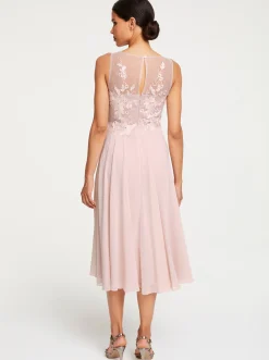 Cocktailkleid mit Blütenstickerei, ärmellos