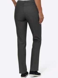 Gerade Jeans mit Bauch-weg-Effekt
