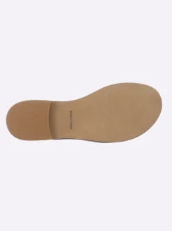 Pantolette mit Cut-Out-Muster