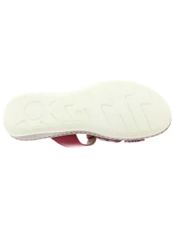 Pantolette mit sommerlicher Perforation