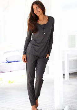 Pyjama