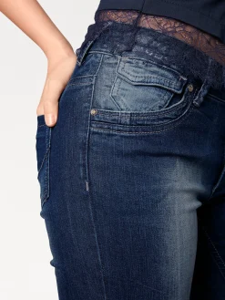 Röhrenjeans