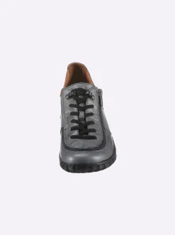 Schnürschuh
