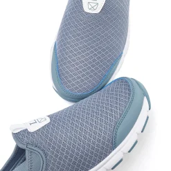 Slip-On Sneaker