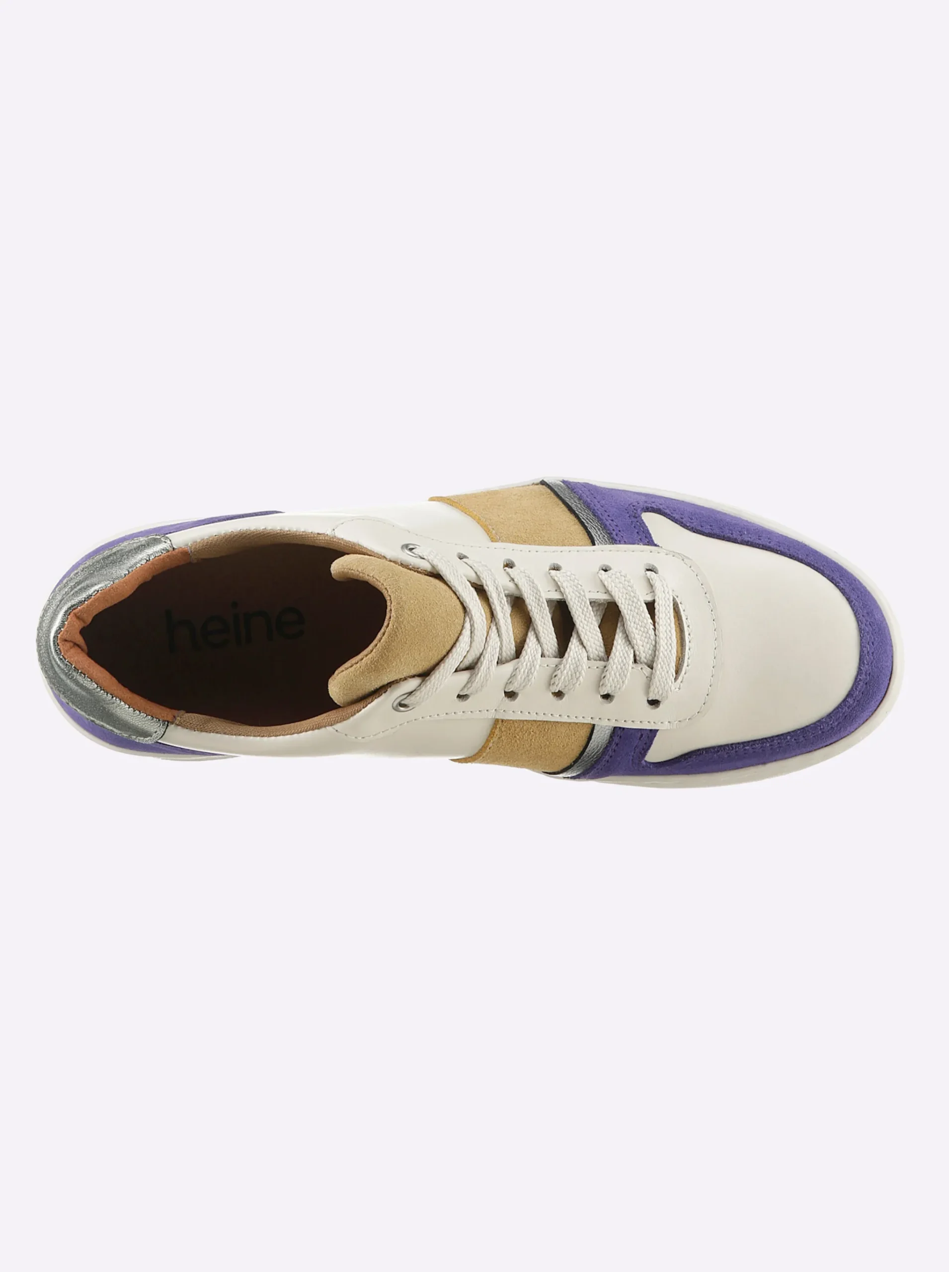 Sneaker