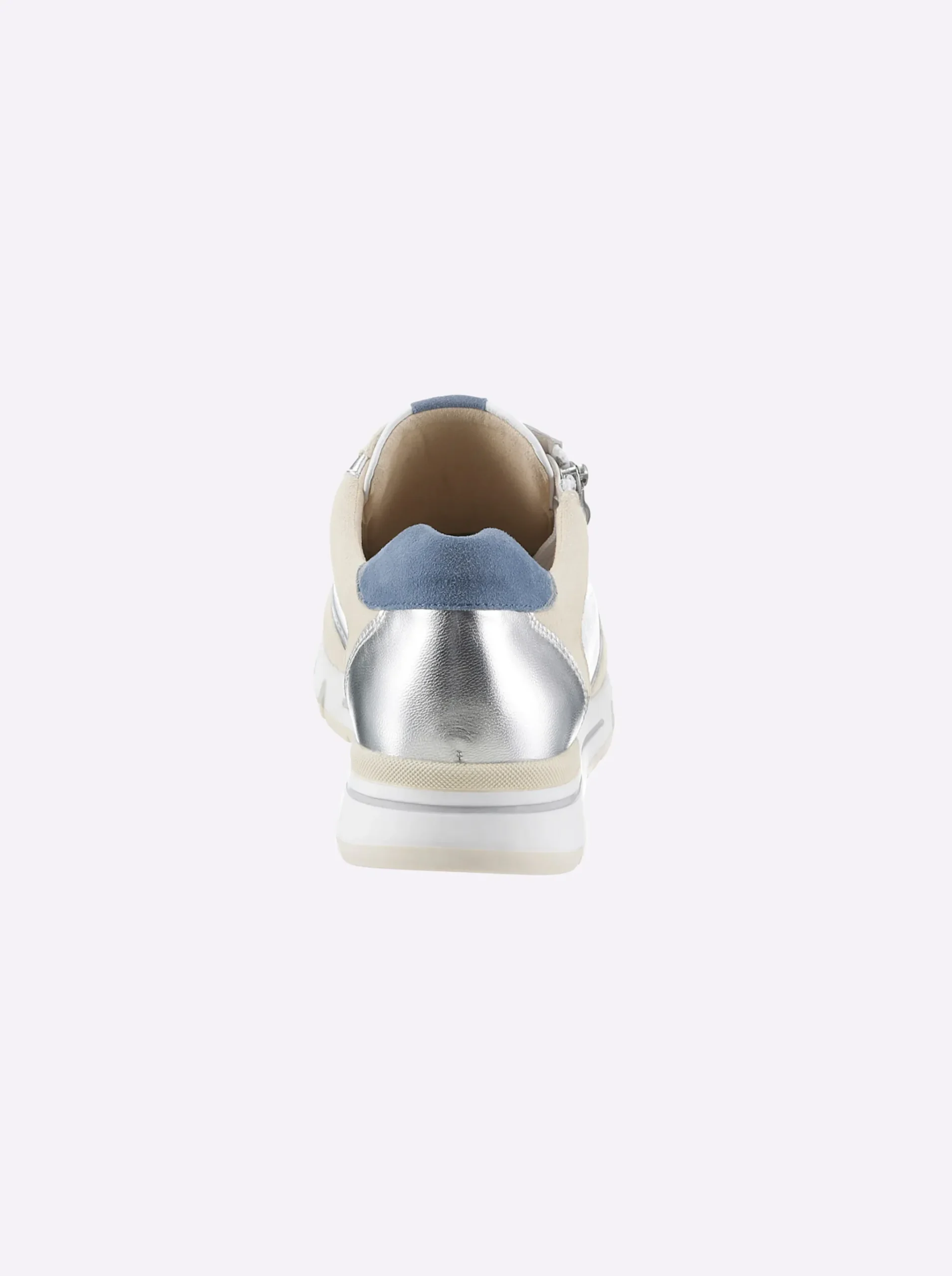 Sneaker im Mix aus Glatt- und Veloursleder