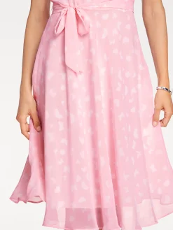Sommerkleid inklusive Bindegürtel