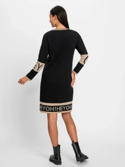 Strickkleid mit Lettering-Muster