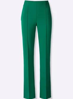 Webhose mit weiten Beinen